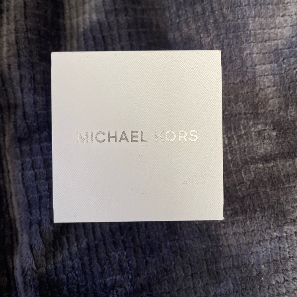 Beautiful MK silver watch embezzled with diamonds